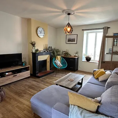 Guest house Le Faubourg, 5 Min From Center, 15 Min Futuroscope 4*