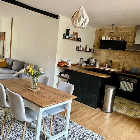 Le Faubourg, 5 Min From Center, 15 Min Futuroscope Guest house 4*